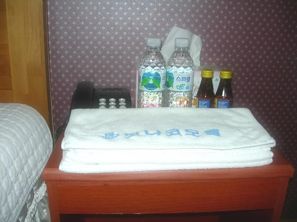 Monaco Motel Busan 2*,  South Korea